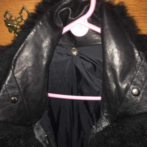 Black 100%Leather Jacket with Fur Vest Insert - Picture 5 of 6